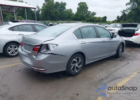 2016 Honda Accord Lx z USA, uszkodzony, nr VIN 1HGCR2F3XGA067839